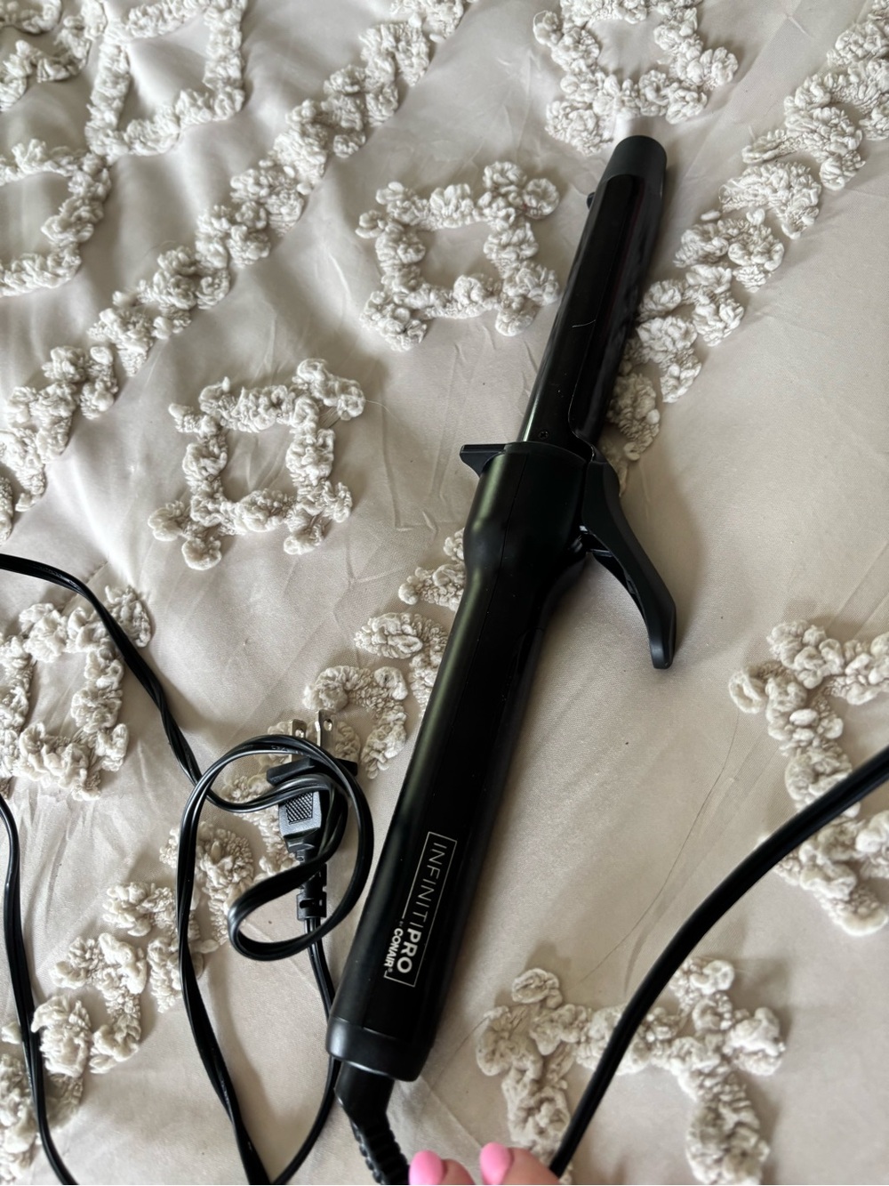 Conair Infiniti Pro curling iron like new